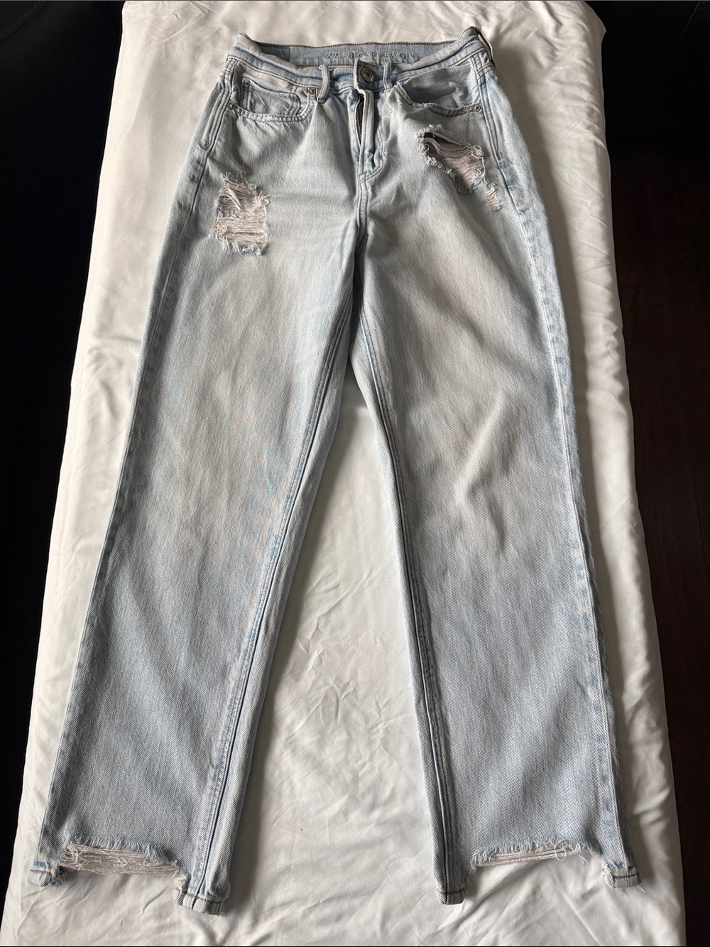 American Eagle Outfitters Light Blue Distressed Mom Jeans, Size 2